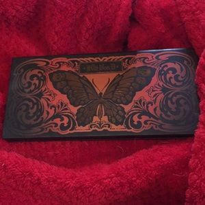Kay von D monarch palette authentic